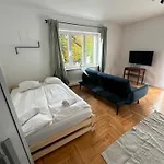 بيت ضيافة Cozy & Monciak